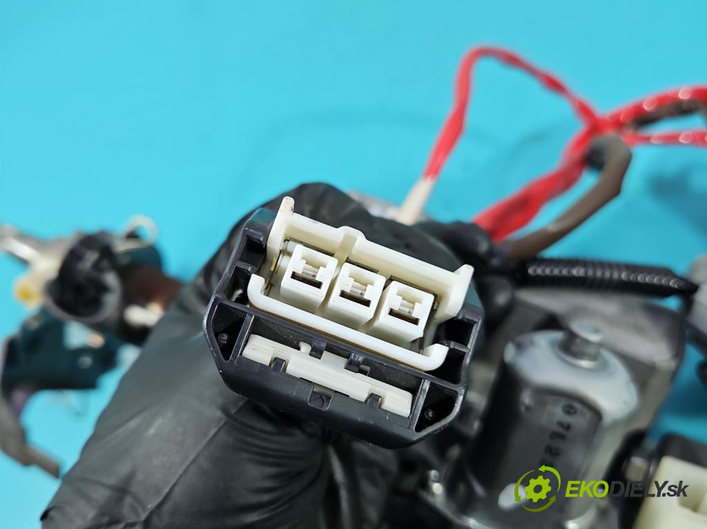 Toyota Avensis III T27 2009-2018 2.2 D-CAT 150 hp automatic 110 kW 2231 cm3 5- čerpadlo posilovač 80960-20030 (Servočerpadlo)