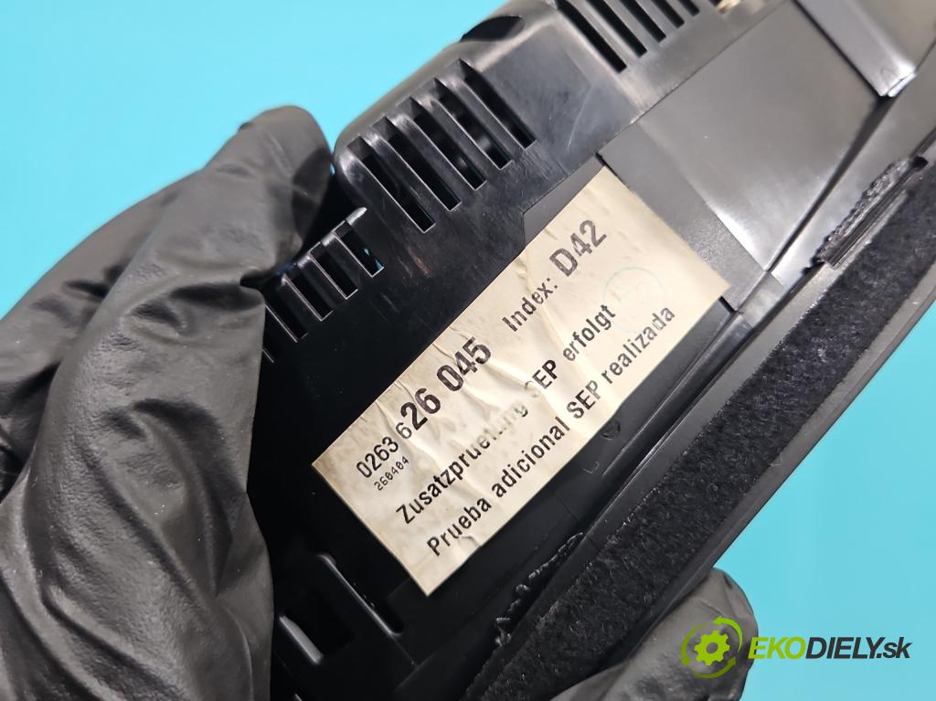 Audi A4 B6 2000-2004 1.9 tdi 101 HP manual 74 kW 1896 cm3 4- prístrojovka/ budíky 8E0920900M (Prístrojová doska)