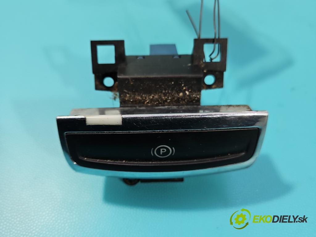 Citroen C5 II 2008-2017 2.0 hdi 136 HP manual 100 kW 1997 cm3 5- prepínač brzda: ručný 96617671ZD (Prepínacie páčky pod volantom)