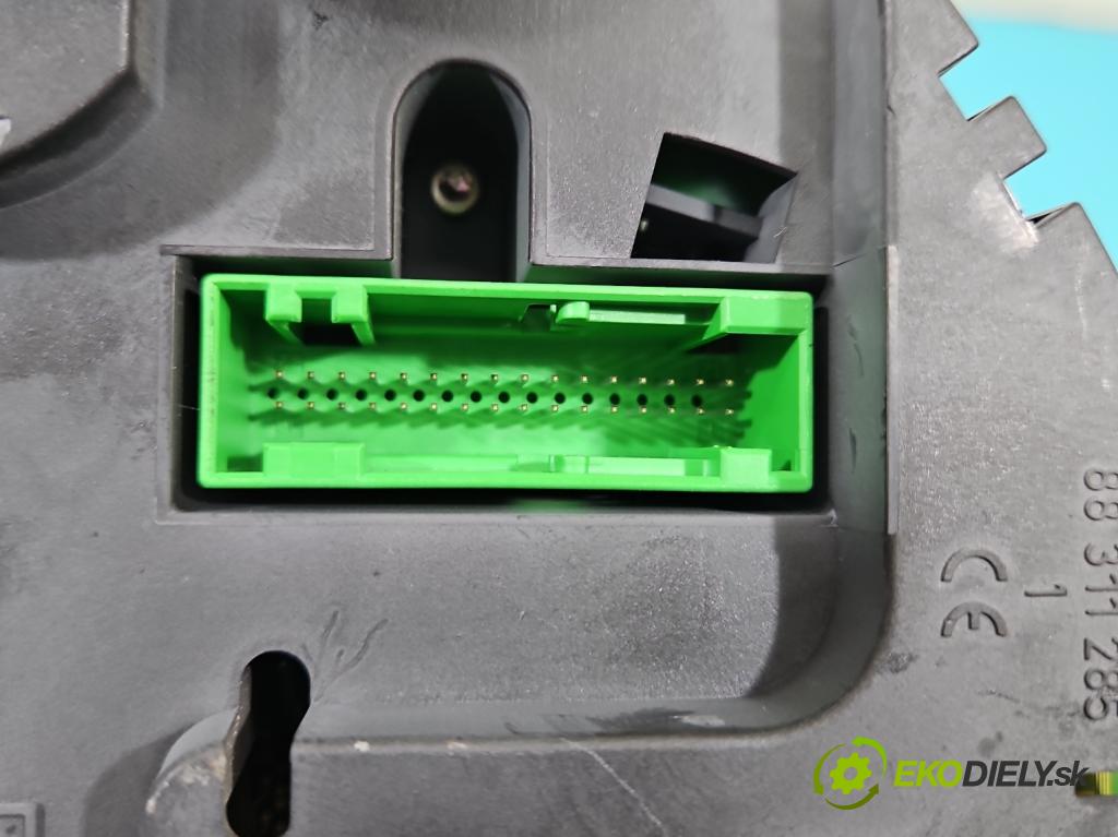 Audi A6 C5 1997-2004 1.8 T 150 HP manual 110 kW 1781 cm3 5- prístrojovka/ budíky 4B0920930L (Prístrojová doska)