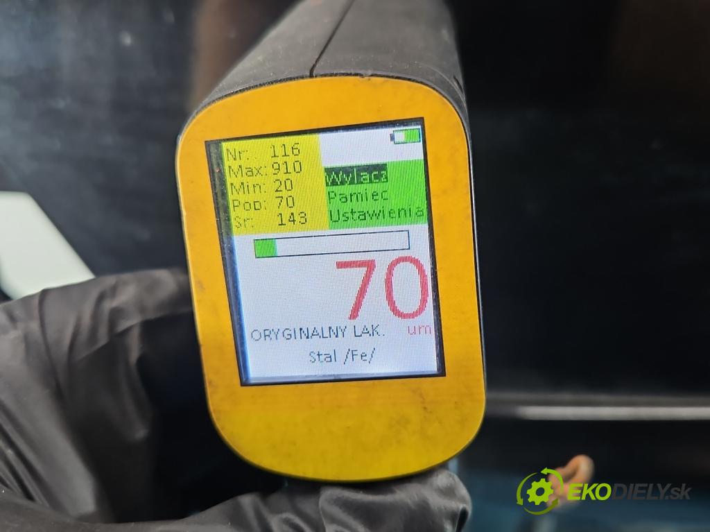 Toyota Avensis III T27 2009-2018 2.2 D-CAT 150 hp automatic 110 kW 2231 cm3 5- zadní kufrové dveře  (Zadní kapota (kufr))