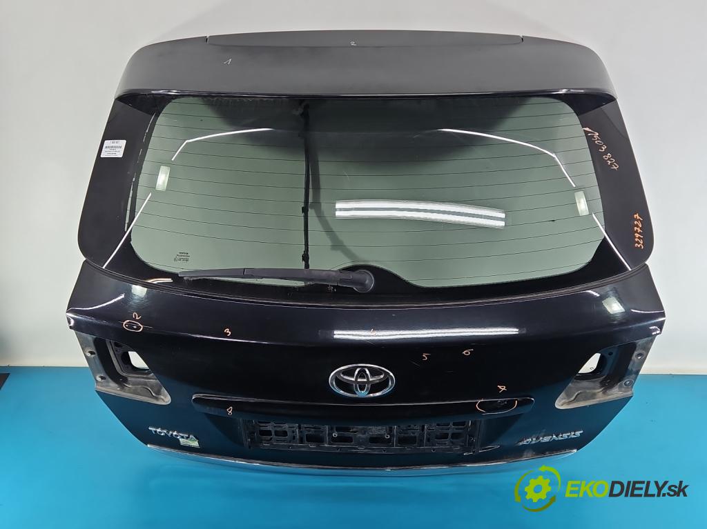 Toyota Avensis III T27 2009-2018 2.2 D-CAT 150 hp automatic 110 kW 2231 cm3 5- zadní kufrové dveře  (Zadní kapota (kufr))