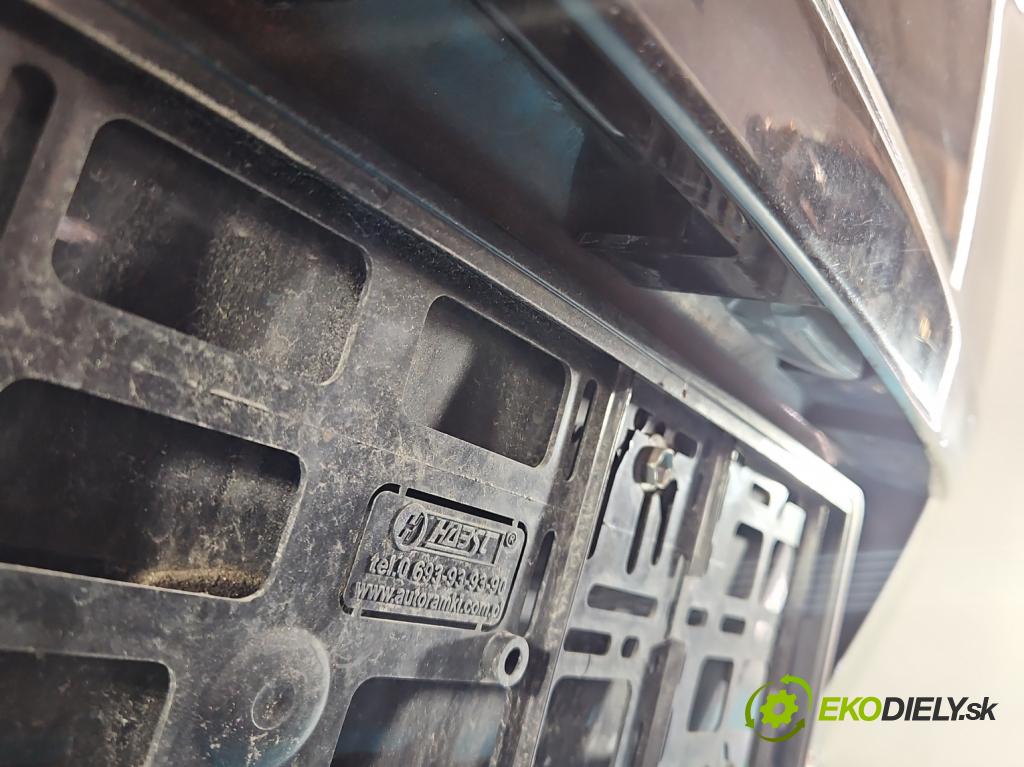 Toyota Avensis III T27 2009-2018 2.2 D-CAT 150 hp automatic 110 kW 2231 cm3 5- zadní kufrové dveře  (Zadní kapota (kufr))