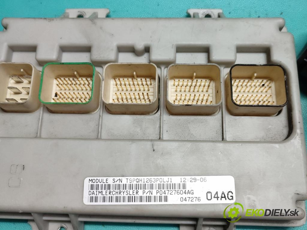 Chrysler Pacifica 3.5 V6 automatic 183 kW 3518 cm3 5- řídící jednotka motoru P04727340AC