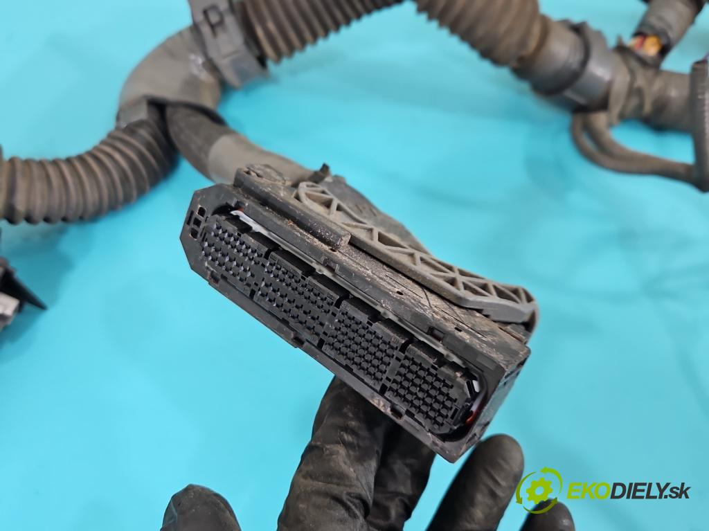 Lexus IS III 2014-2025 2.5 vvti 181KM automatic 133 kW 2494 cm3 4- Balíček: motoru 82125-30560A-1