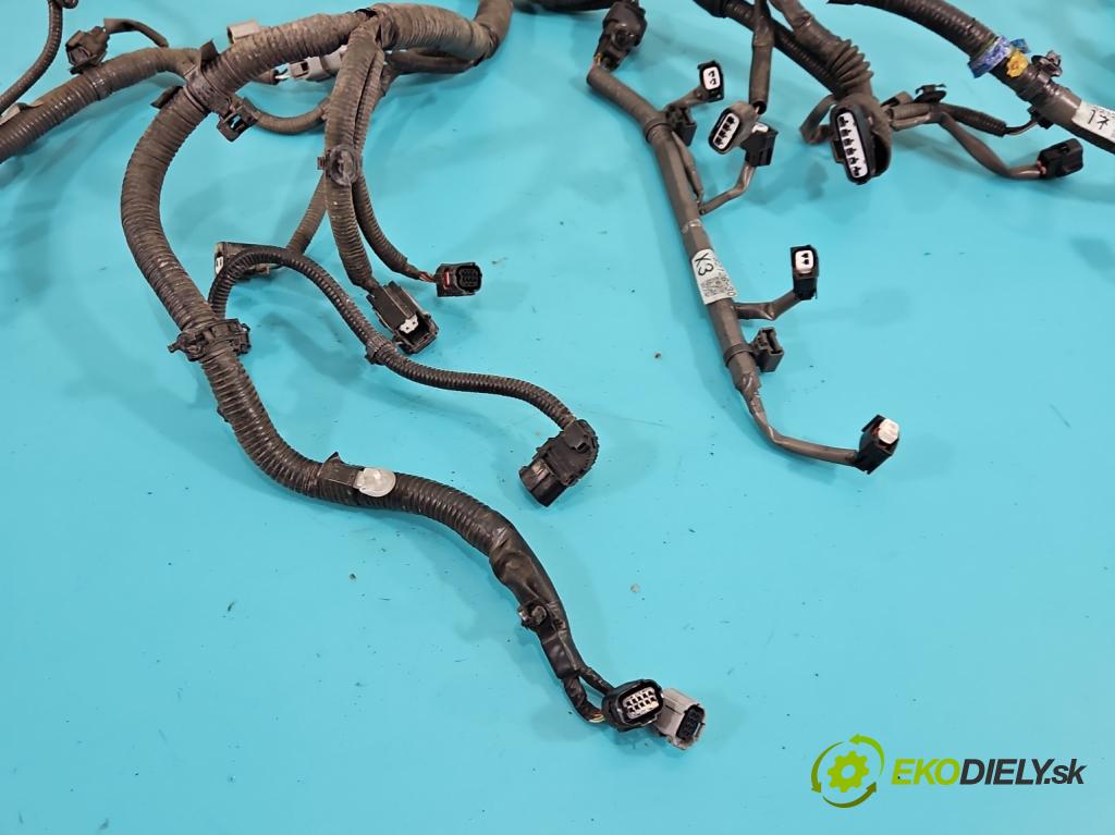 Lexus IS III 2014-2025 2.5 vvti 181KM automatic 133 kW 2494 cm3 4- Balíček: motoru 82125-30560A-1