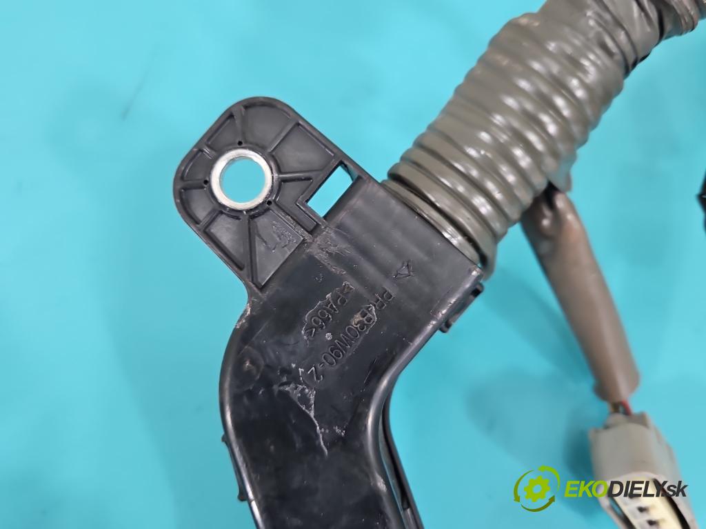 Lexus IS III 2014-2025 2.5 vvti 181KM automatic 133 kW 2494 cm3 4- Balíček: motoru 82125-30560A-1