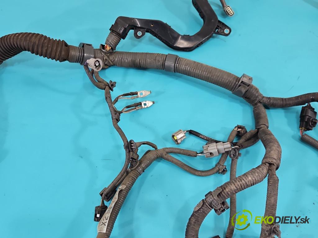 Lexus IS III 2014-2025 2.5 vvti 181KM automatic 133 kW 2494 cm3 4- Balíček: motoru 82125-30560A-1