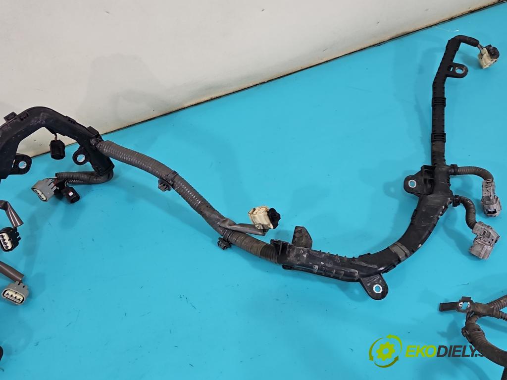 Lexus IS III 2014-2025 2.5 vvti 181KM automatic 133 kW 2494 cm3 4- Balíček: motoru 82125-30560A-1