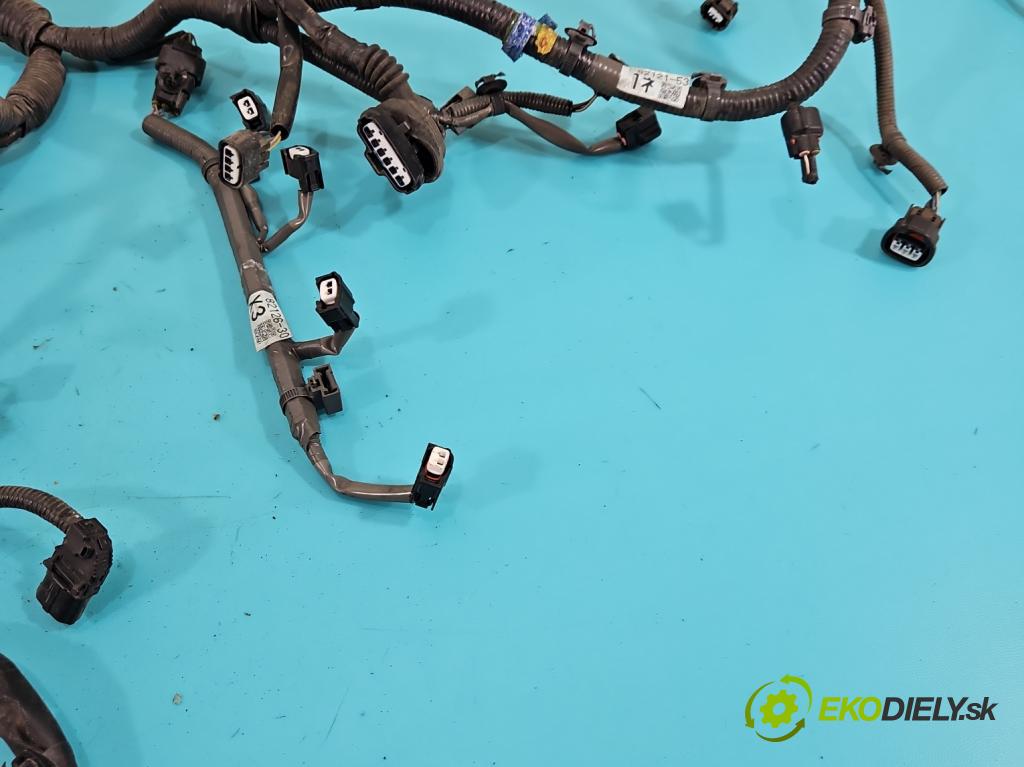 Lexus IS III 2014-2025 2.5 vvti 181KM automatic 133 kW 2494 cm3 4- Zväzok: motora 82125-30560A-1