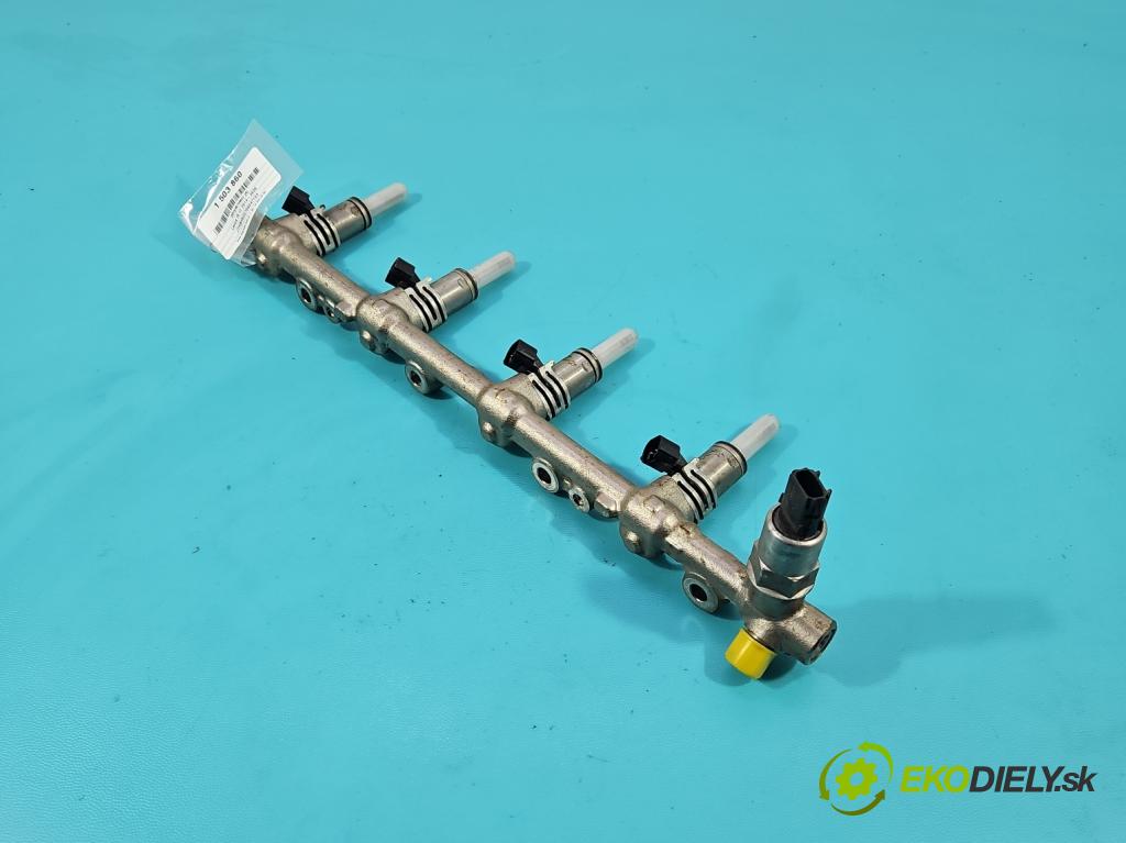 Lexus IS III 2014-2025 2.5 vvti 181KM automatic 133 kW 2494 cm3 4- vstrek 23250-31120 (Vstrekovač paliva)