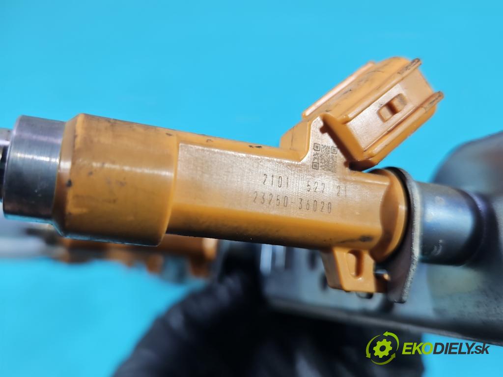 Lexus IS III 2014-2025 2.5 vvti 181KM automatic 133 kW 2494 cm3 4- vstrek 23250-36020 (Vstrekovač paliva)