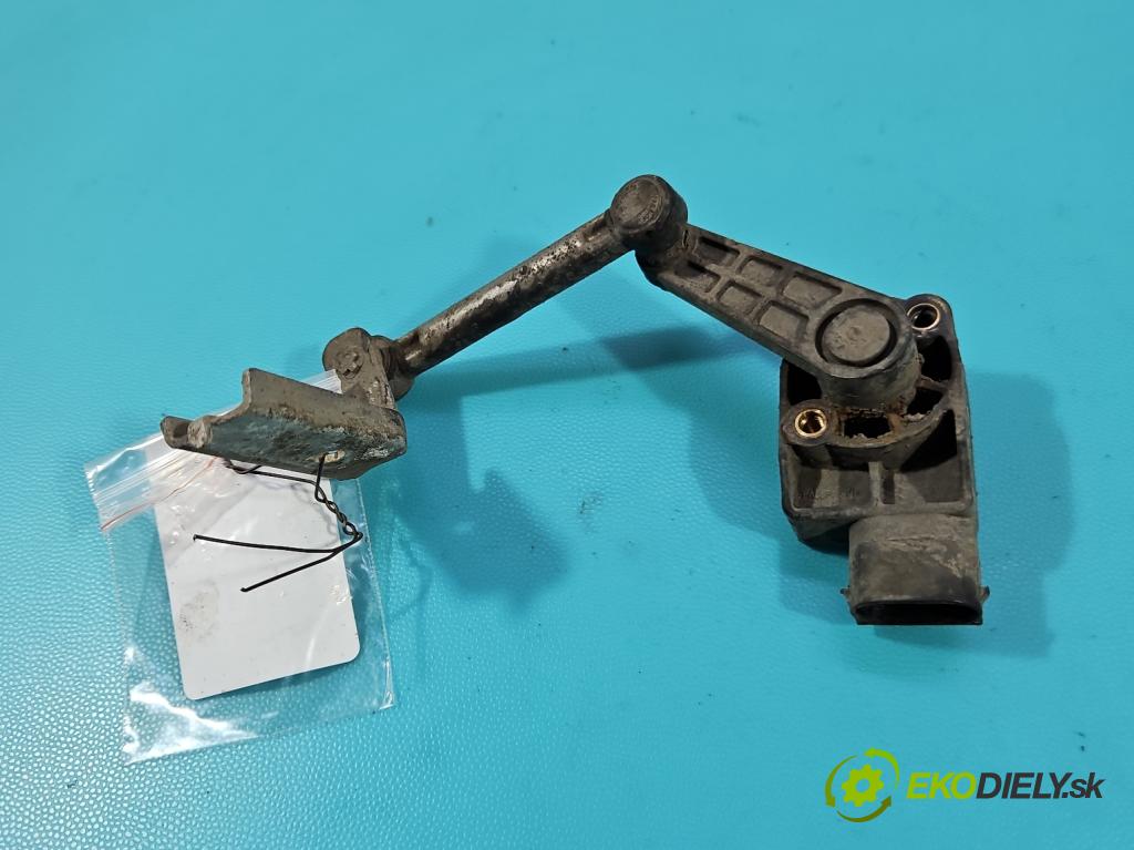 Jeep Grand Cherokee WK2 IV 2010-2021 3.0 CRD 241KM automatic 177 kW 2987 cm3 5- snímač nastavenia xenon 68164814AA (Snímač)