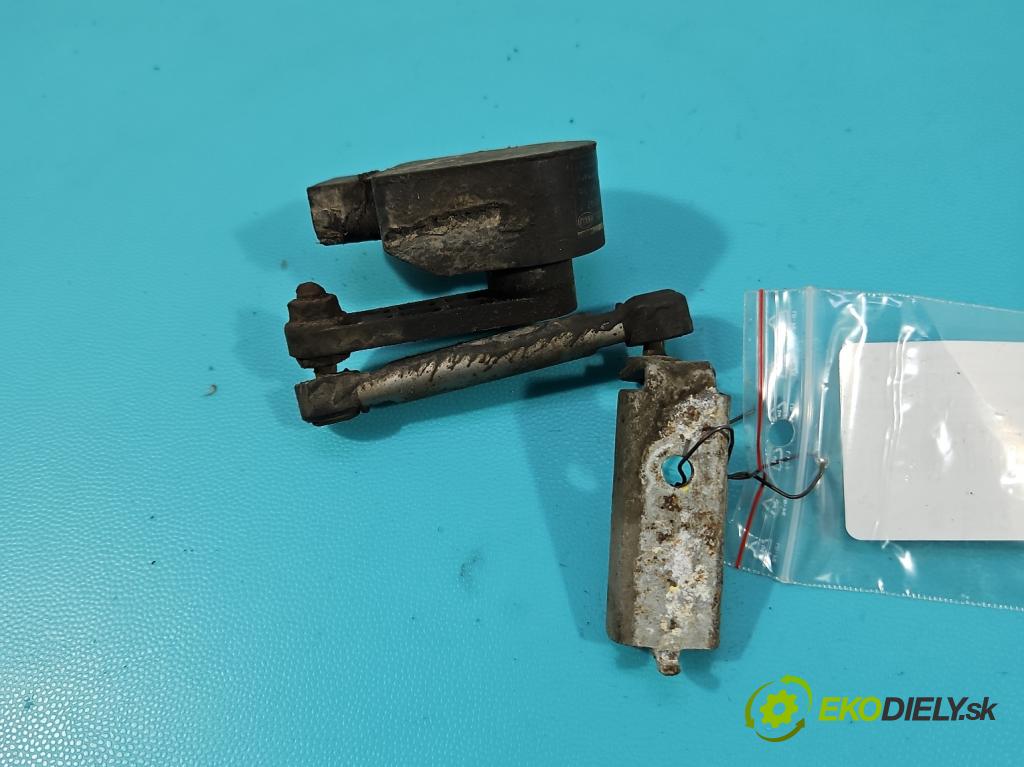 Jeep Grand Cherokee WK2 IV 2010-2021 3.0 CRD 241KM automatic 177 kW 2987 cm3 5- snímač nastavenia xenon 68164814AA (Snímač)