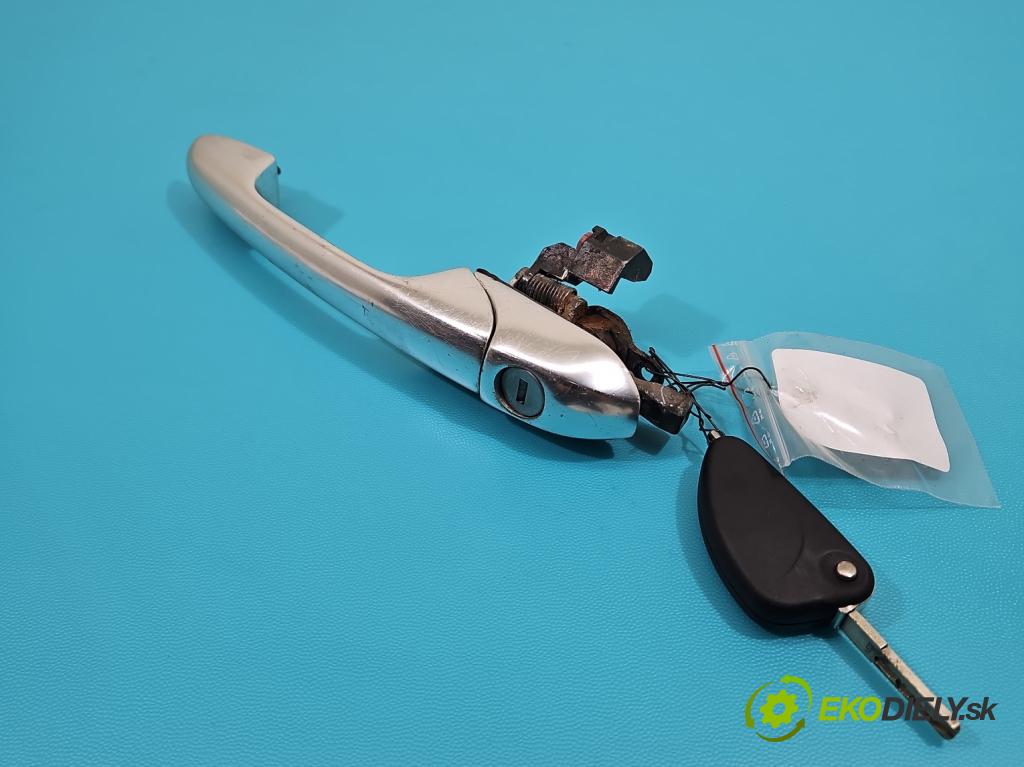 Alfa romeo 147 1.9 jtd 116 HP manual 85 kW 1910 cm3 5- rukoväť predné ľavé mimo:  (Kľučka dverí vonkajšia predná ľavá)