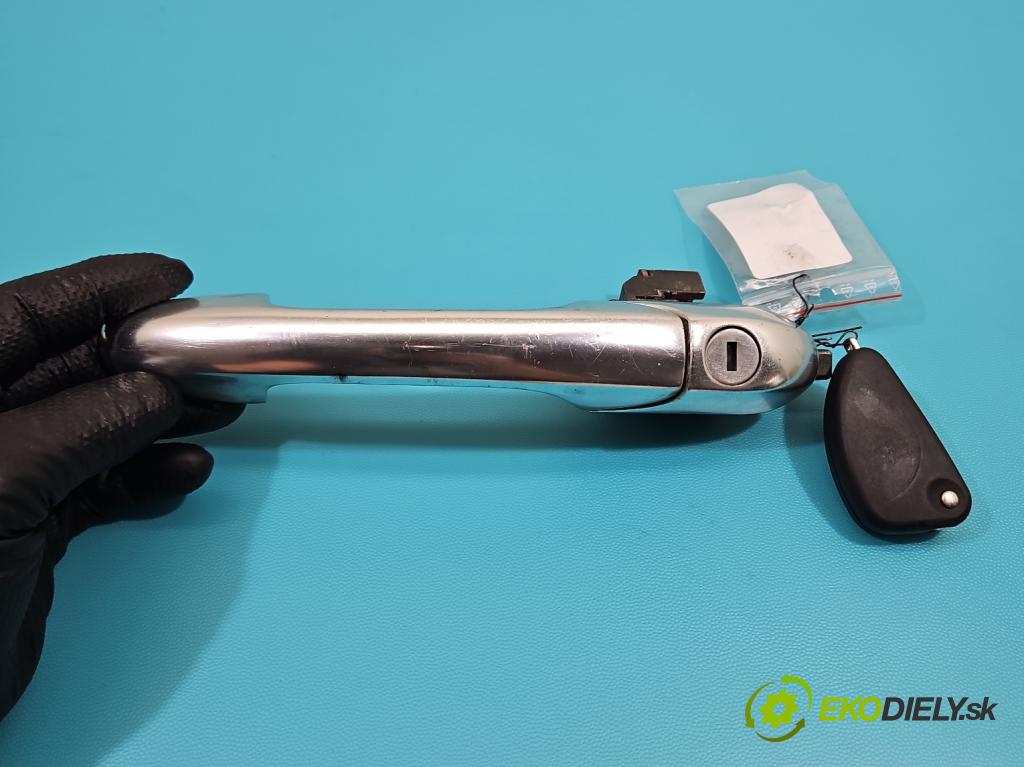 Alfa romeo 147 1.9 jtd 116 HP manual 85 kW 1910 cm3 5- rukoväť predné ľavé mimo:  (Kľučka dverí vonkajšia predná ľavá)