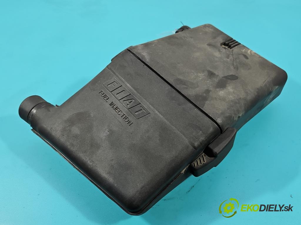 Fiat Uno 1.0 46KM manual 34 kW 999 cm3 5- obal filtra vzduchu 7543365 (Obal vzduchového filtra)