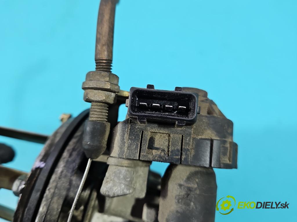 Fiat Uno 1.0 46KM manual 34 kW 999 cm3 5- vstrekovač  (Karburátor)