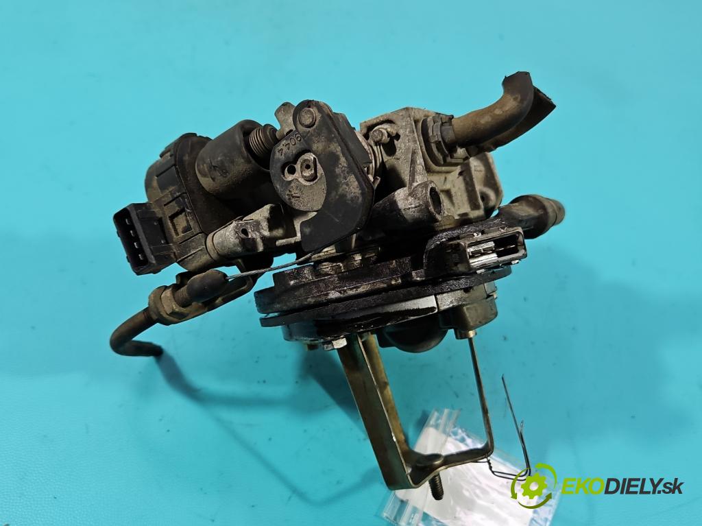 Fiat Uno 1.0 46KM manual 34 kW 999 cm3 5- vstrekovač  (Karburátor)