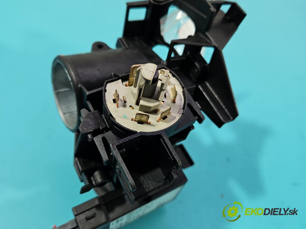 Opel Astra II 1998-2009 1.7 dti 75 HP manual 55 kW 1686 cm3 5- Spínačka 24445098 (Spínacia skrinka)