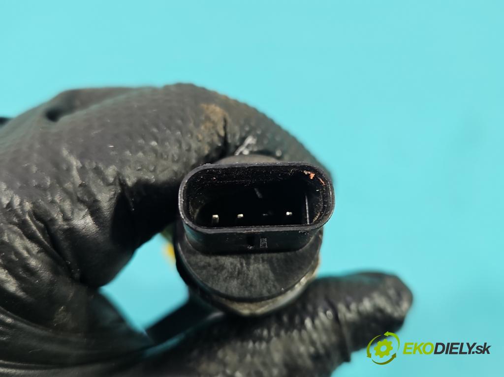 Opel Astra V  2015-2022 1.5 cdti 122 HP manual 90 kW 1496 cm3 5- lišta vstrekovacia 0281006034 (Vstrekovacia lišta)