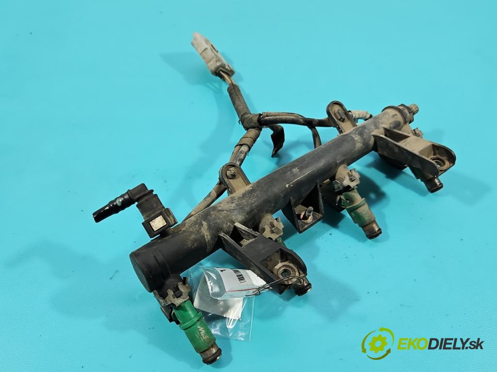 Citroen C3 I 2002-2009 1.4 8V 73 HP manual 54 kW 1360 cm3 5- vstrek 01F023 (Vstrekovač paliva)