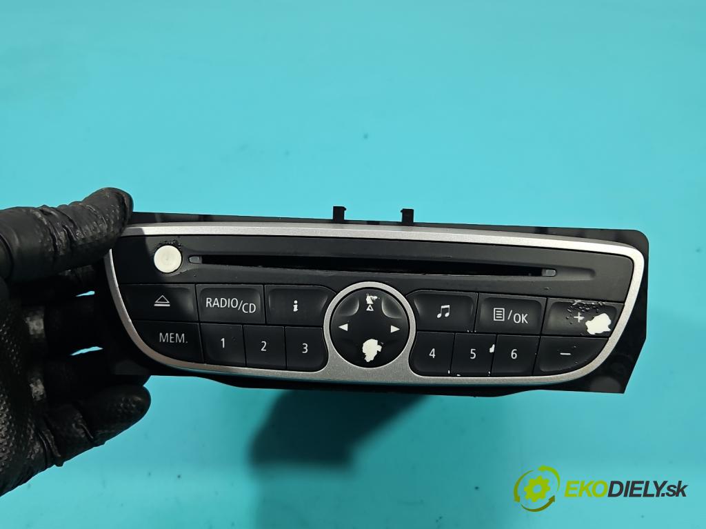 Renault Scenic III 2009-2016 1.5 dci 106 hp manual 78 kW 1461 cm3 5- Radio továrna: 281150030R