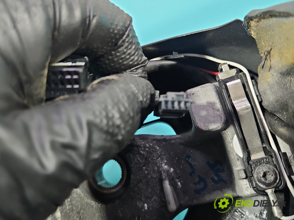 Renault Scenic III 2009-2016 1.5 dci 106 HP manual 78 kW 1461 cm3 5- volant  (Volant)