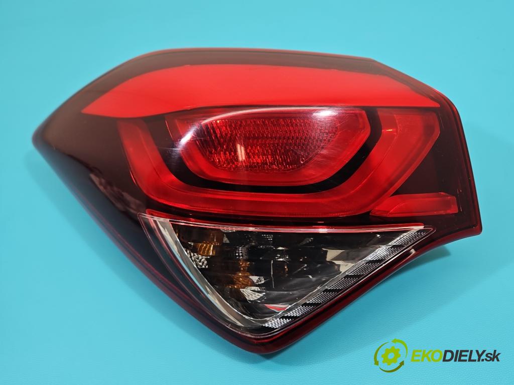 Hyundai i20 II 2014 -2020 1.2 16V 84KM manual 61,8 kW 1248 cm3 5- světlo zadní levé 92401C8000 (Klika dveří ostatní)