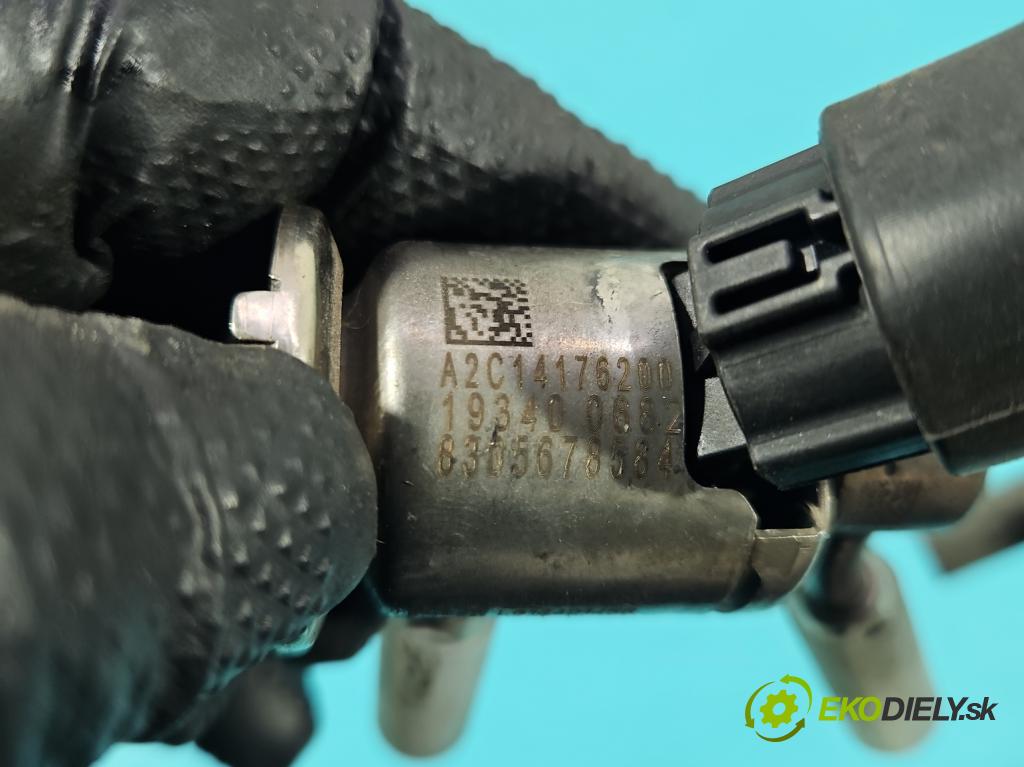 Opel Astra V  2015- 1.5 cdti 122 HP manual 90 kW 1496 cm3 5- vstrek 55485257 (Vstrekovač paliva)