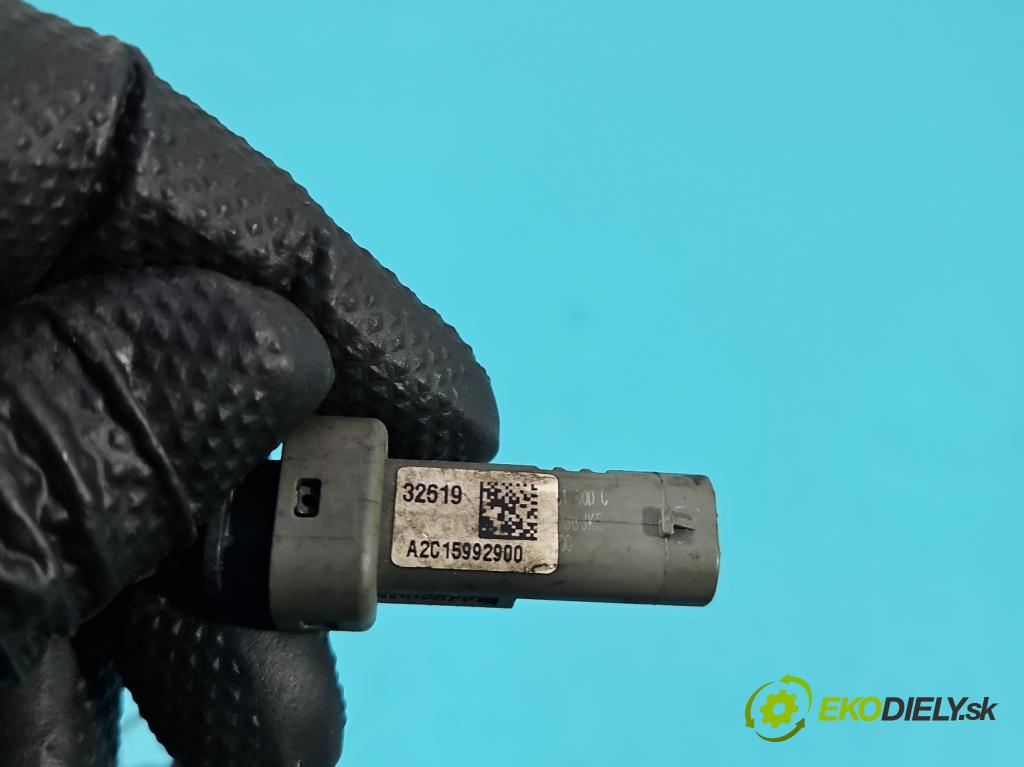 Opel Astra V  2015- 1.5 cdti 122 HP manual 90 kW 1496 cm3 5- vstrek 55485257 (Vstrekovač paliva)