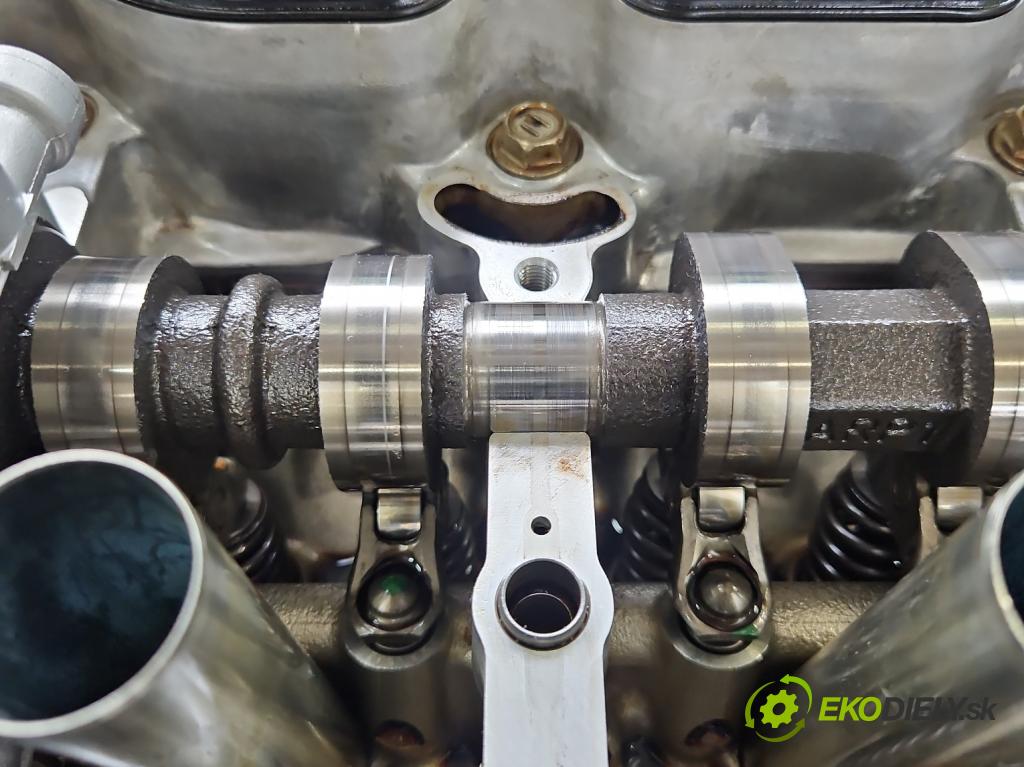 Lexus IS III 2014-2025 2.5 vvti 181KM automatic 133 kW 2494 cm3 4- motor benzín: 2AR