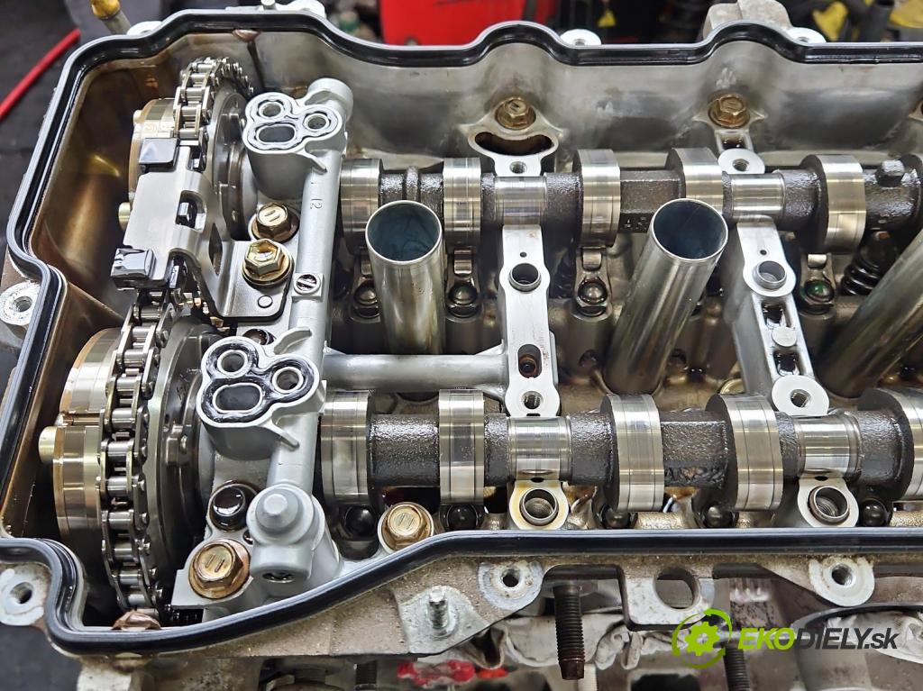 Lexus IS III 2014-2025 2.5 vvti 181KM automatic 133 kW 2494 cm3 4- motor benzín: 2AR