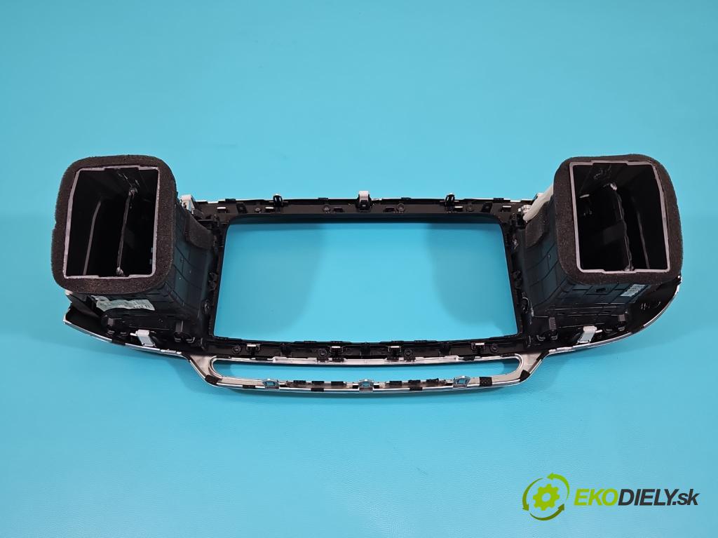 Kia Sorento III 2014-2020 2.0 crdi 185 HP automatic 136 kW 1999 cm3 5- Mřížka: kúrenia stredová 84740-C5100CP7 (Mriežka kúrenia (fukár))