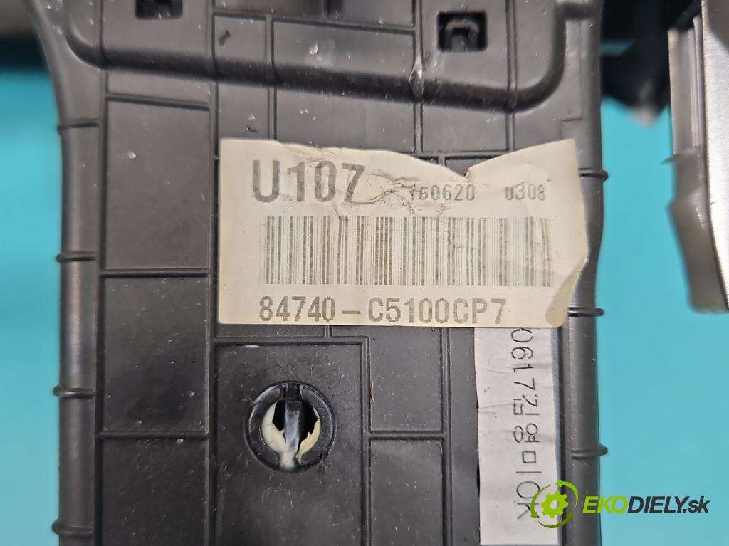 Kia Sorento III 2014-2020 2.0 crdi 185 HP automatic 136 kW 1999 cm3 5- Mřížka: kúrenia stredová 84740-C5100CP7 (Mriežka kúrenia (fukár))