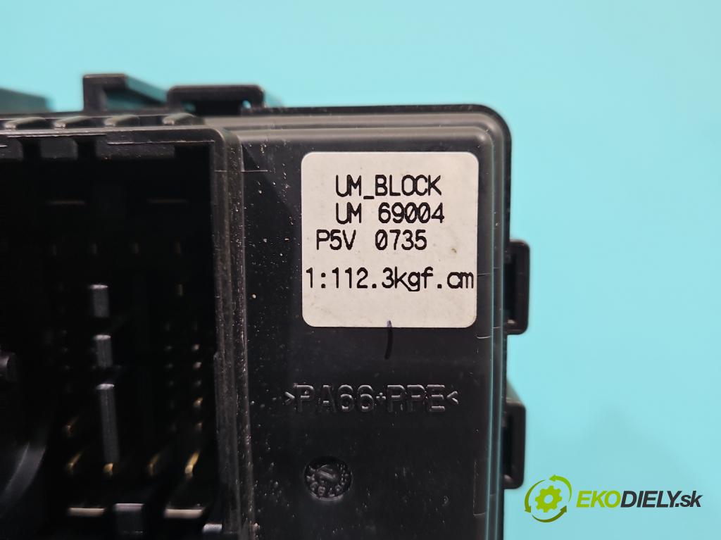 Kia Sorento III 2014-2020 2.0 crdi 185 hp automatic 136 kW 1999 cm3 5- skříňka pojistková 91950-C5300 (Pojistková skříňka)