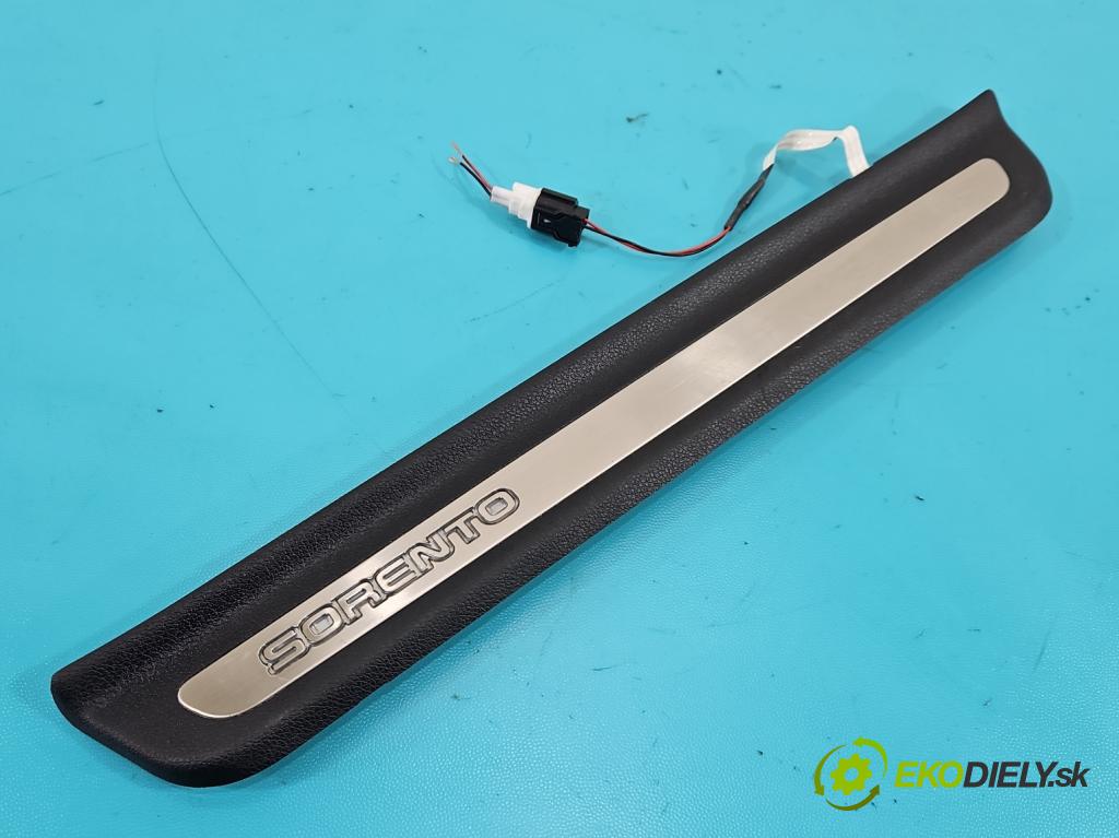 Kia Sorento III 2014-2020 2.0 crdi 185 hp automatic 136 kW 1999 cm3 5- lišta práh: pravé 85883-C5200 (Prahová lišta)