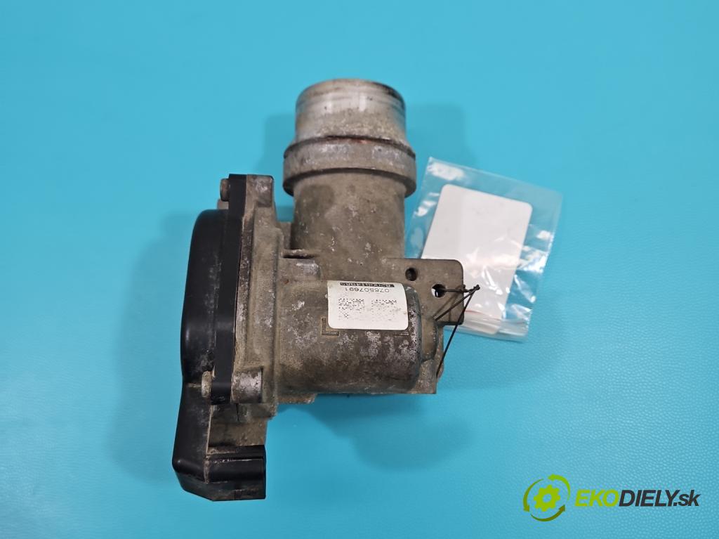 Renault Megane III 2008-2016 1.5 dci 110 HP manual 81 kW 1461 cm3 5- klapka 8200614985 (Škrtiaca klapka)
