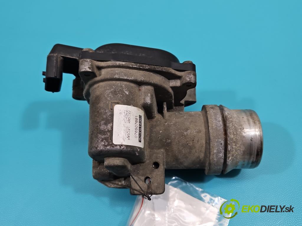 Renault Megane III 2008-2016 1.5 dci 110 HP manual 81 kW 1461 cm3 5- klapka 8200614985 (Škrtiaca klapka)