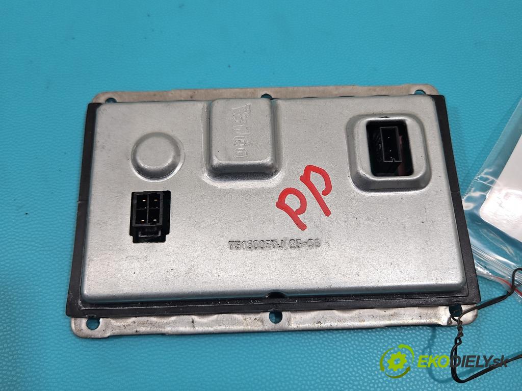 Audi A4 B6 2000-2004 1.9 tdi 101 HP manual 74 kW 1896 cm3 4- střídač: xenon 89035113 (Riadiaca jednotka xenónu)