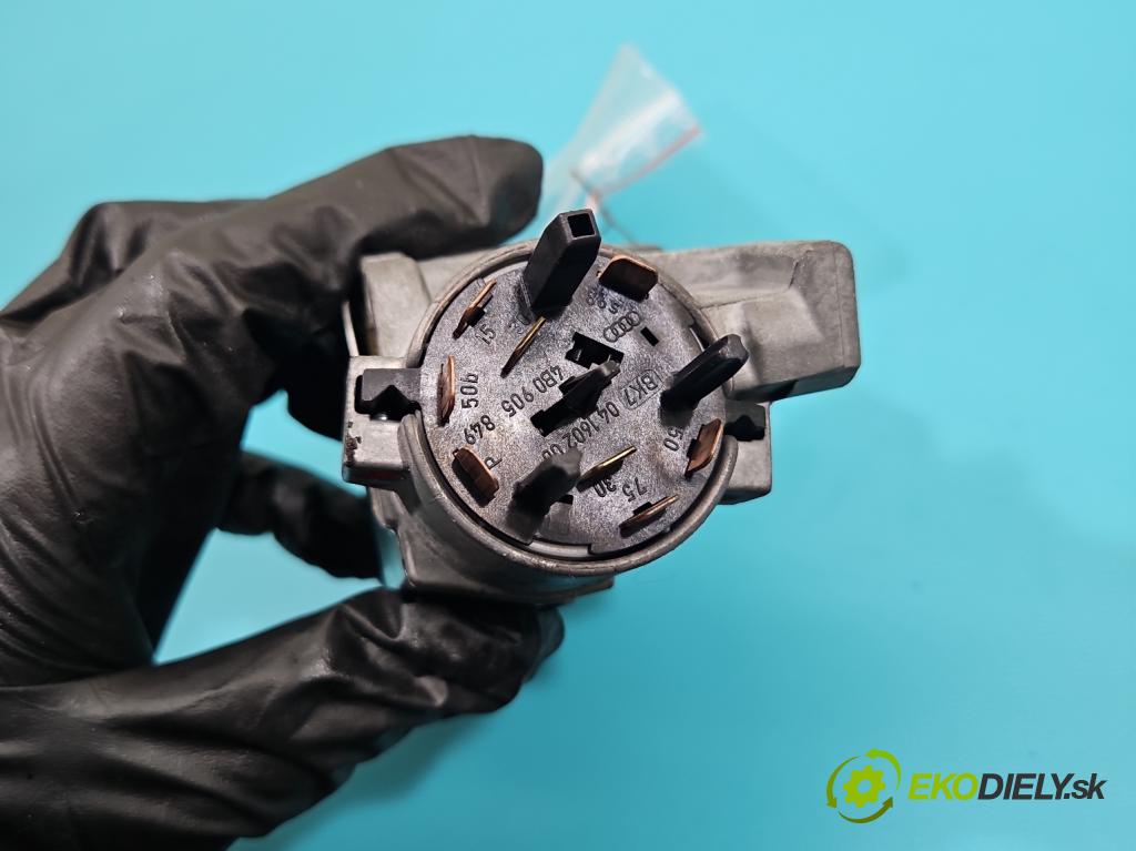 Audi A4 B6 2000-2004 1.9 tdi 101 HP manual 74 kW 1896 cm3 4- Spínačka 4B0905851G (Spínacia skrinka)