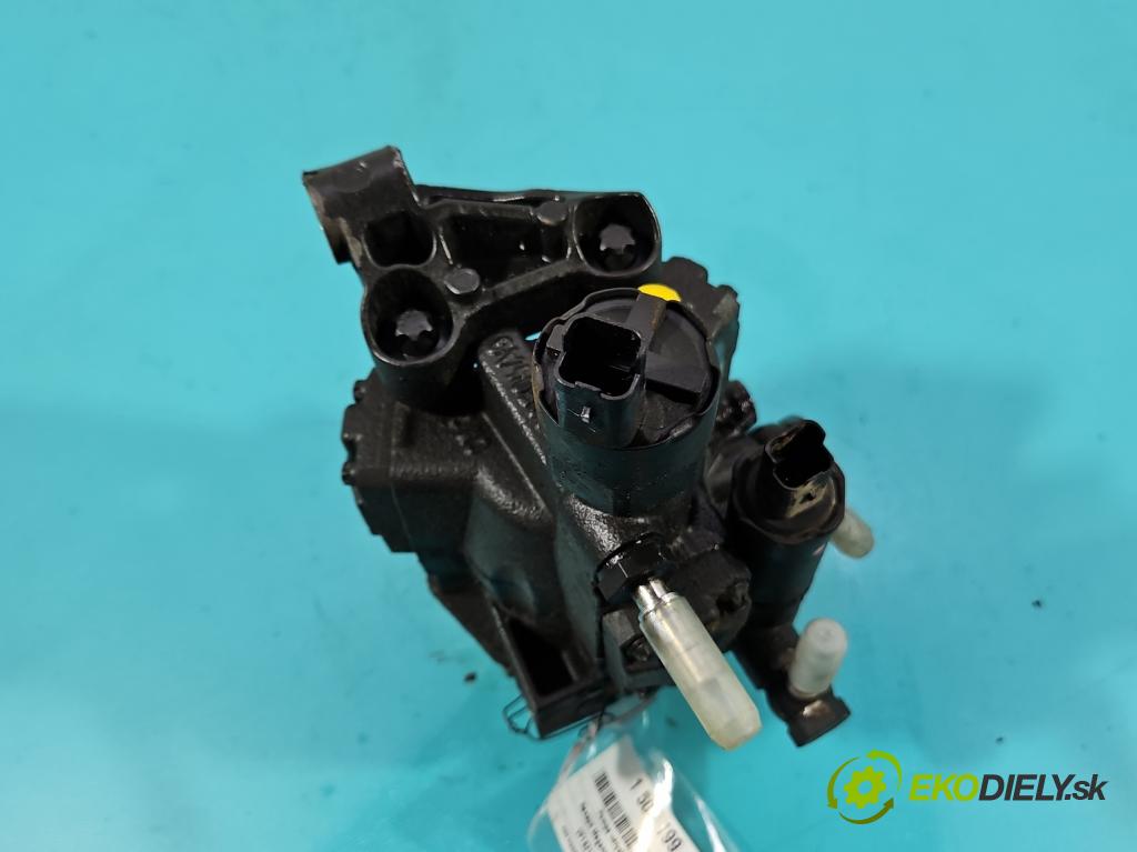 Renault Megane III 2008-2016 1.5 dci 110 hp manual 81 kW 1461 cm3 5- čerpadlo vstřikovací 8200704210 (Vstřikovací čerpadlo)