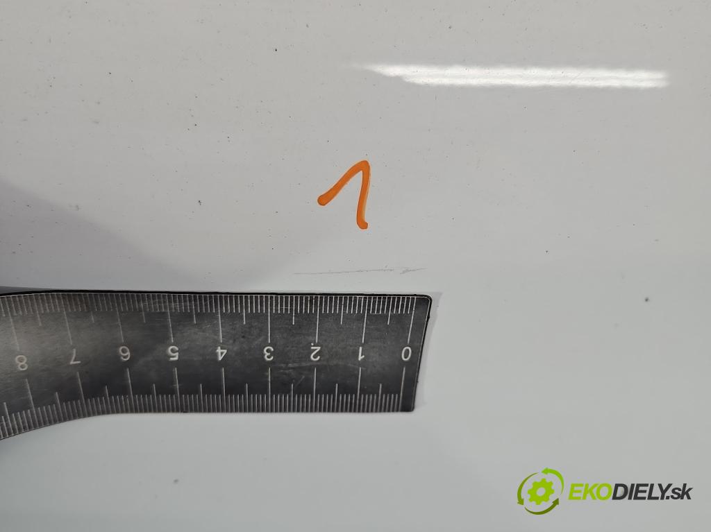 Hyundai i20 II 2014 -2020 1.2 16V 84KM manual 61.8 kW 1248 cm3 5- dvere predné pravé  (Kľučka dverí ostatné)