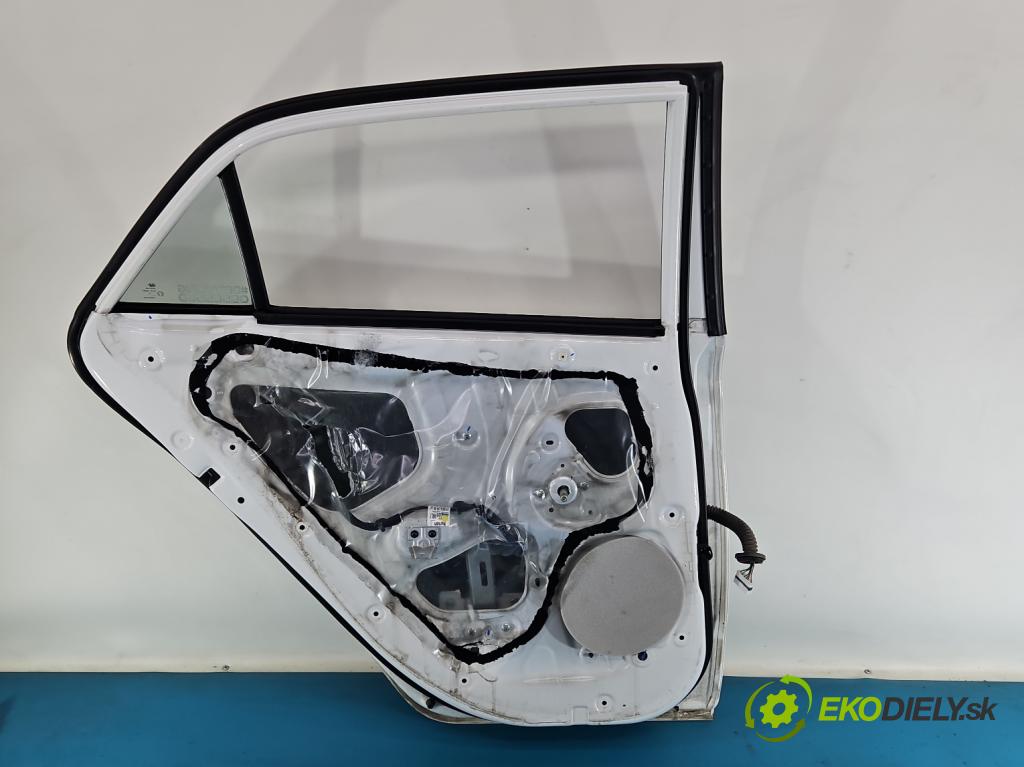 Hyundai i20 II 2014 -2020 1.2 16V 84KM manual 61.8 kW 1248 cm3 5- dveře zadní levé  (Klika dveří ostatní)