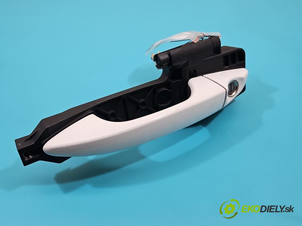 Hyundai i20 II 2014 -2020 1.2 16V 84KM manual 61,8 kW 1248 cm3 5- rukoväť predné ľavé mimo:  (Kľučka dverí vonkajšia predná ľavá)