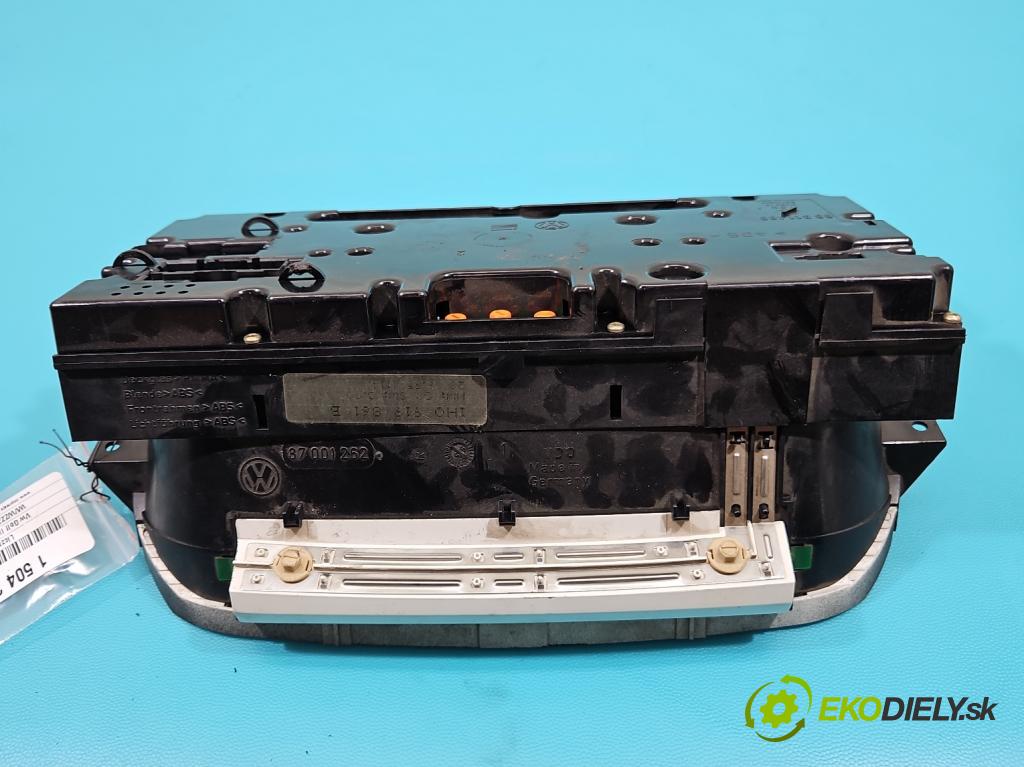 Vw Golf III 1991-1998 1.8 75 HP manual 55 kW 1781 cm3 5- prístrojovka/ budíky 1H0919861B (Prístrojová doska)