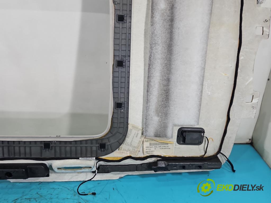 Jeep Grand Cherokee WK2 IV 2010-2021 pod panoráma: