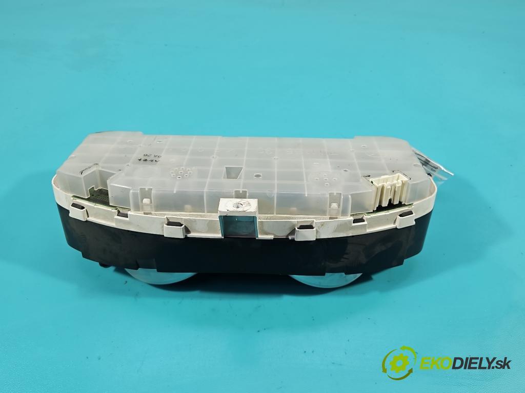 Mazda CX-9 3.7 V6 273KM: automatic 201 kW 3726 cm3 5- prístrojovka/ budíky TU TE97 (Prístrojová doska)