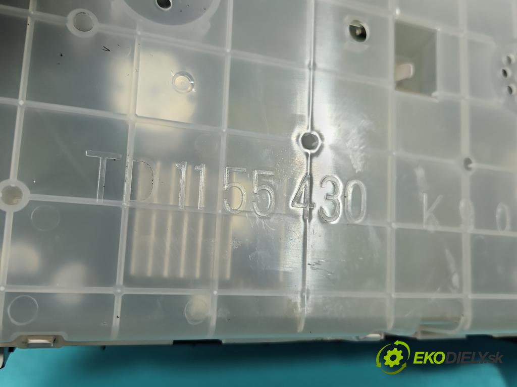 Mazda CX-9 3.7 V6 273KM: automatic 201 kW 3726 cm3 5- prístrojovka/ budíky TU TE97 (Prístrojová doska)