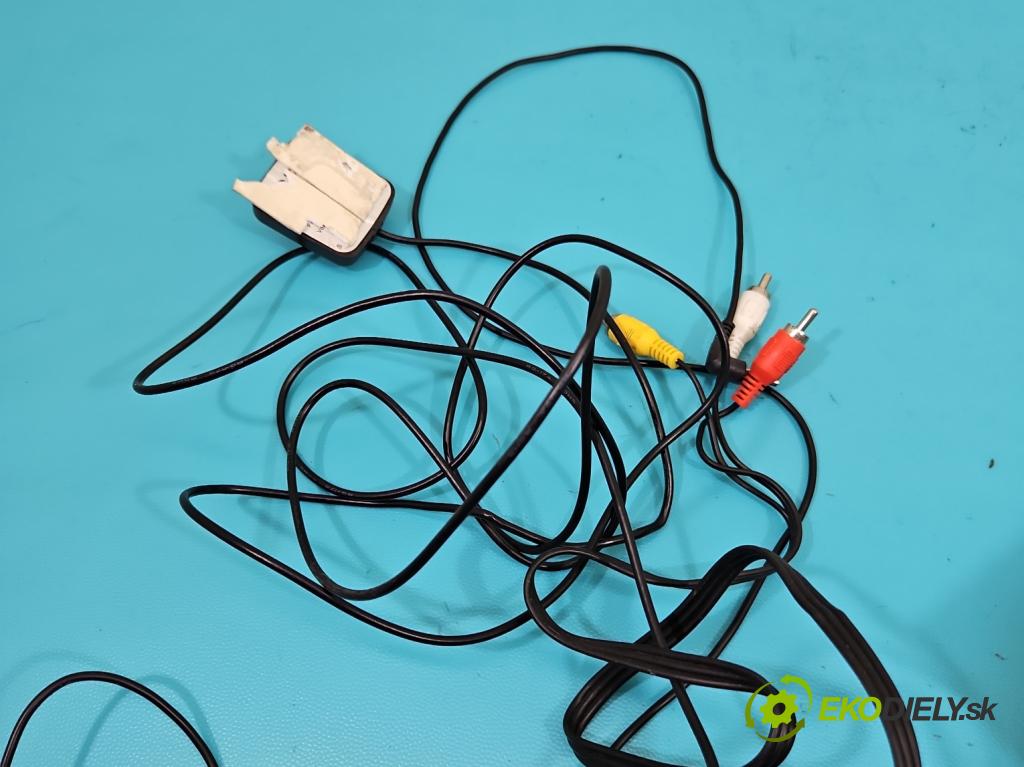 Mazda CX-9 3.7 V6 273KM: automatic 201 kW 3726 cm3 5- Radio